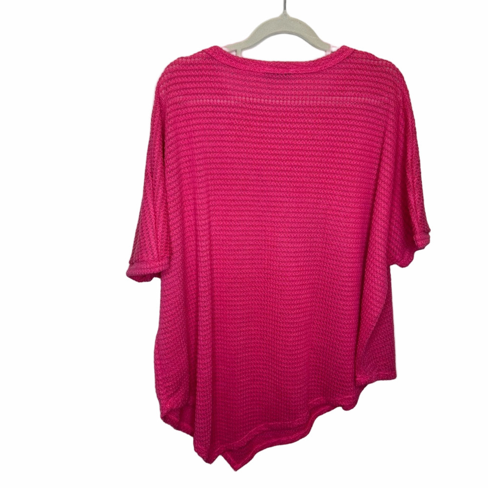 NWOT Heimish Hot Pink Asymmetrical Blouse Size Small - Picture 5 of 9